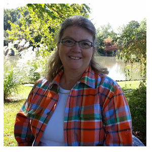 Meet your Posher, Anne